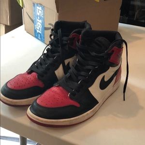 Nike Air Jordan 1 retro Bred Toes